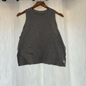 Vuori Workout Top